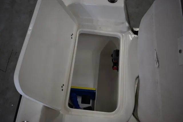 Slide: The Image of Key West 1720 Center Console 2026 - 33