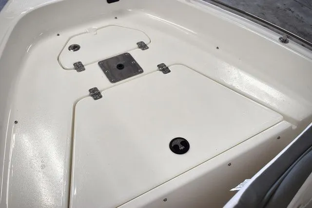 Slide: The Image of Key West 1720 Center Console 2026 - 44