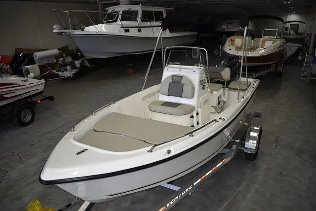 Slide: The Image of Key West 1720 Center Console 2026 - 9