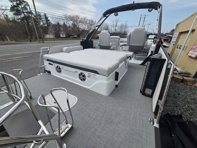 Slide: The Image of Crest Caribbean 230 Tri-Toon - Extended Rear Deck w/200h 2026 - 15