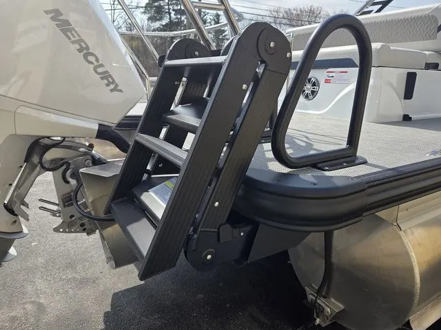 Slide: The Image of Crest Caribbean 230 Tri-Toon - Extended Rear Deck w/200h 2026 - 29