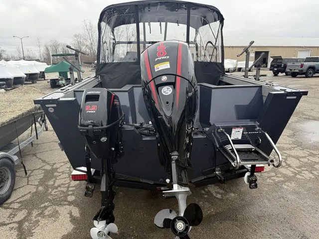 Slide: The Image of Starcraft Fishmaster 196 DC 2026 - 10