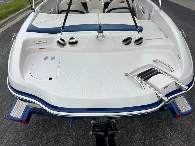 Slide: The Image of Tahoe Q5i 2012 - 15