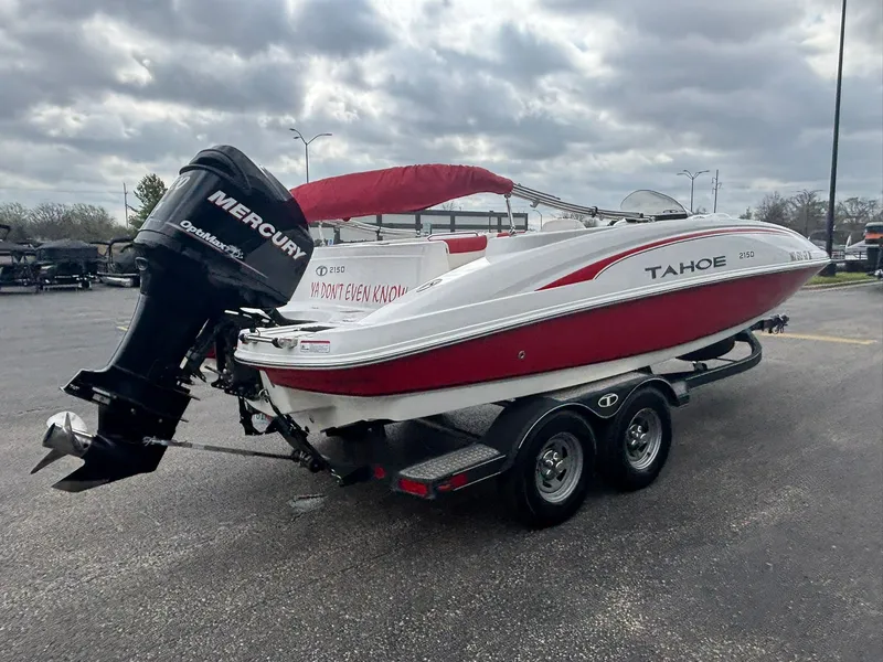 Slide: The Image of Tracker 2150 Tahoe 2017 - 5