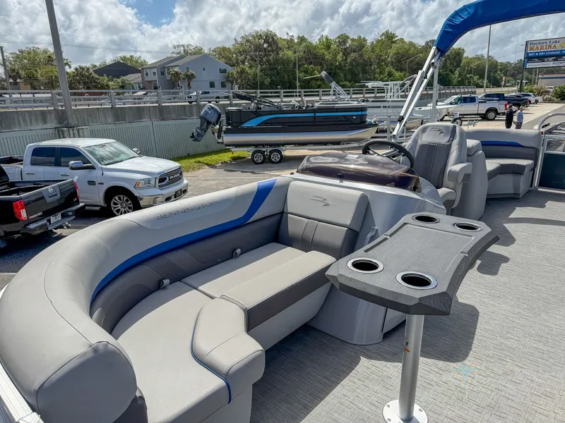 Slide: The Image of Bennington 22 SXSR 2022 - 10