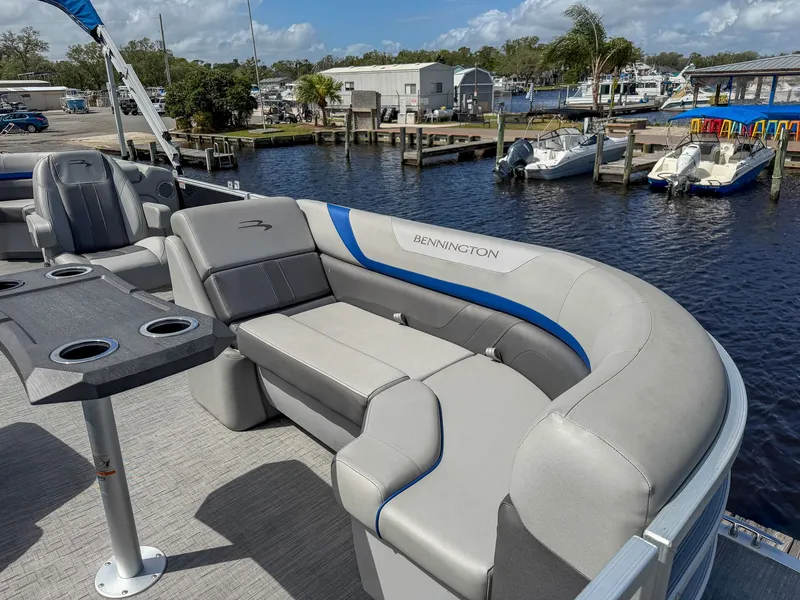 Slide: The Image of Bennington 22 SXSR 2022 - 9