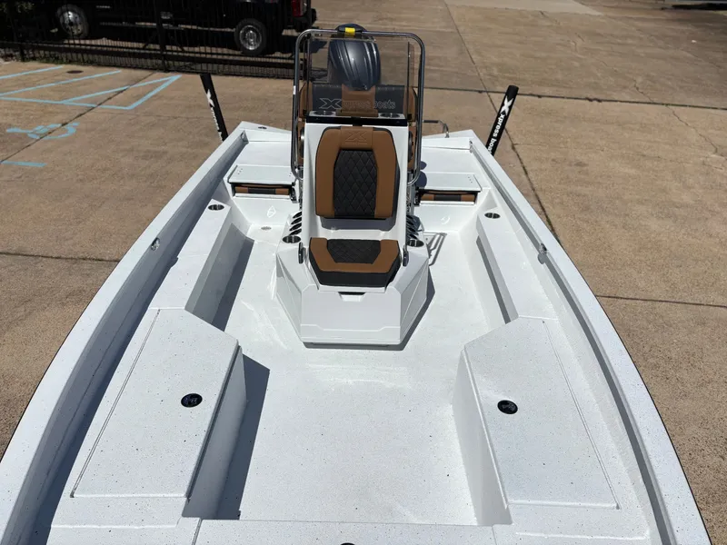 Slide: The Image of Xpress H22B HYPER-LIFT BAY 2026 - 4