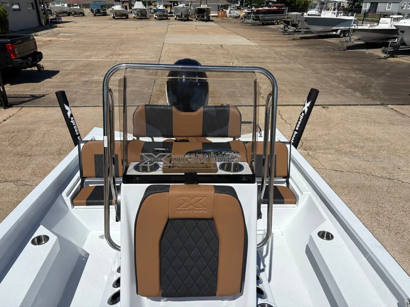 Slide: The Image of Xpress H22B HYPER-LIFT BAY 2026 - 5