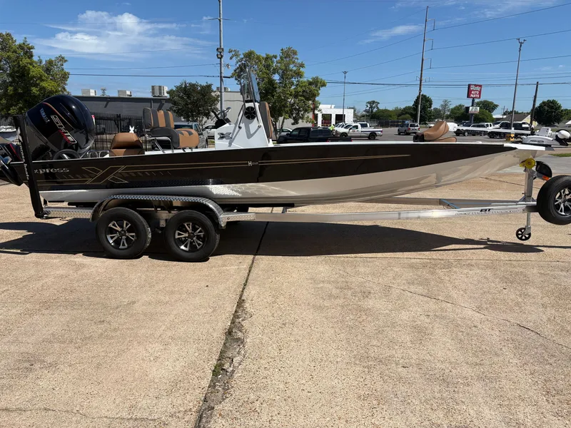 Slide: The Image of Xpress H22B HYPER-LIFT BAY 2026 - 7