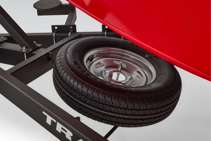 Slide: The Image of Tracker Targa V-18 WT 2026 - 15