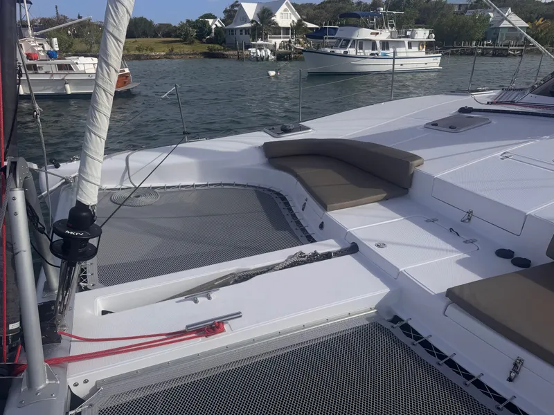 Slide: The Image of Seawind 1260 2024 - 19