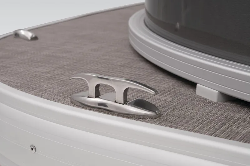 Slide: The Image of Close-up of boat deck with stainless steel cleat, Sun Tracker Party Barge 20 DLX 2023. - 42
