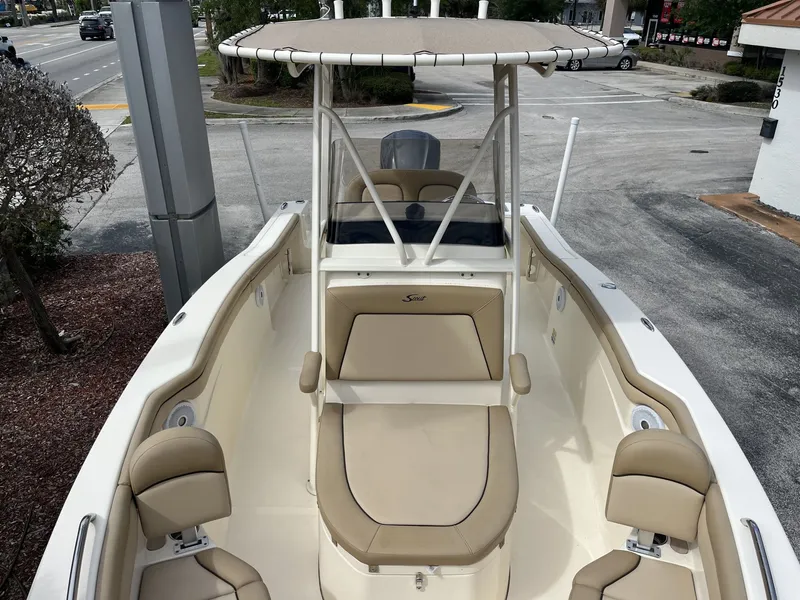 Slide: The Image of Scout 215 XSF 2018 - 21