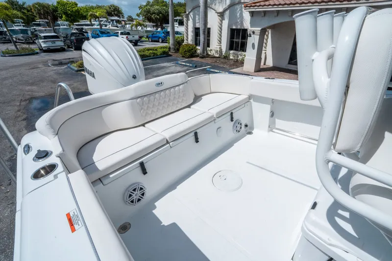 Slide: The Image of Interior of Sea Hunt Ultra 235 SE boat, model year 2026. - 10