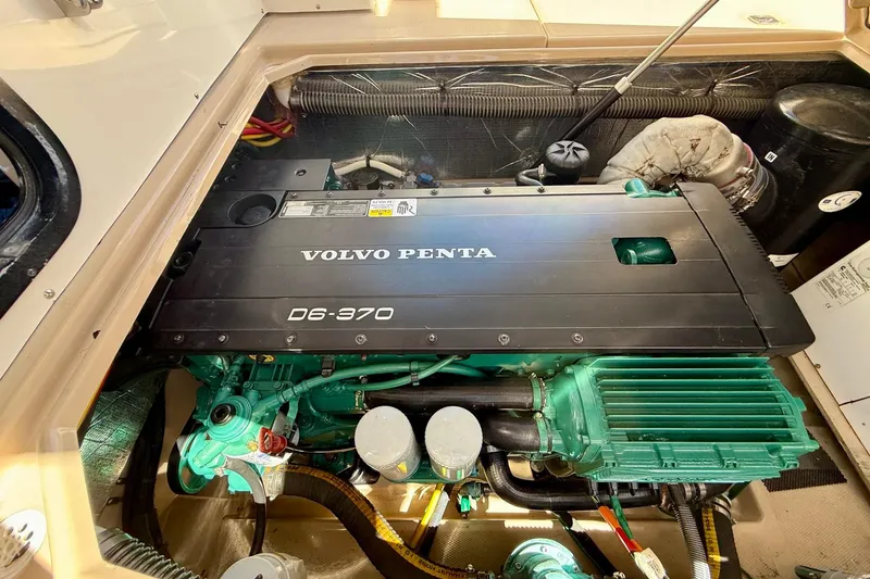 Slide: The Image of Volvo Penta D6-370 engine in 2015 Cutwater C-30 CB boat. - 69