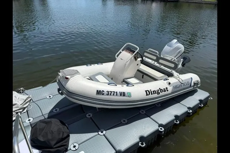 The Image of Highfield Sport 330 2019 - undefined