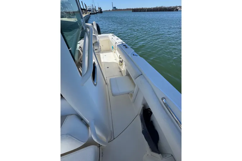 Slide: The Image of 2014 Boston Whaler 280 Outrage boat deck with ocean view. - 3