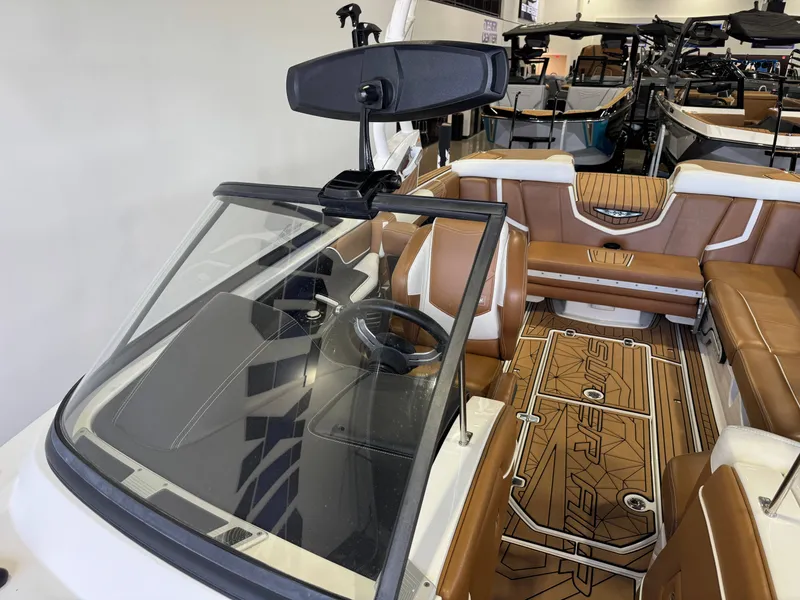 Slide: The Image of Nautique Super Air Nautique G23 2016 - 20