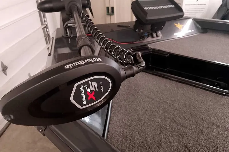 Slide: The Image of 2021 Ranger RT178 boat with MotorGuide X5 trolling motor and Humminbird electronics. - 9