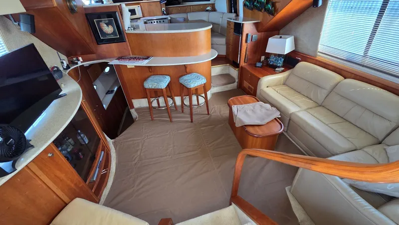Slide: The Image of Interior of a 2001 Silverton 453 yacht with elegant furnishings. - 29