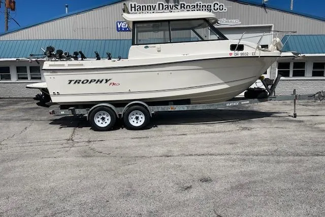 The Image of 2006 Trophy 2359 Hardtop boat on trailer at Happy Days Boating Co. - 0