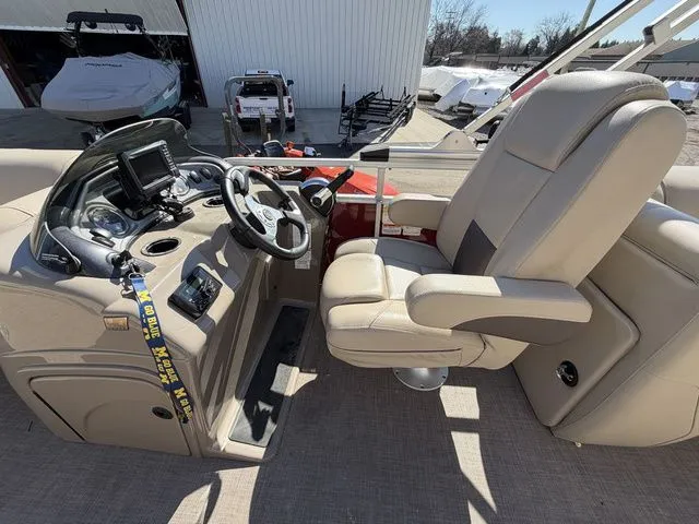 Slide: The Image of Sun Tracker Party Barge 22 2023 - 6