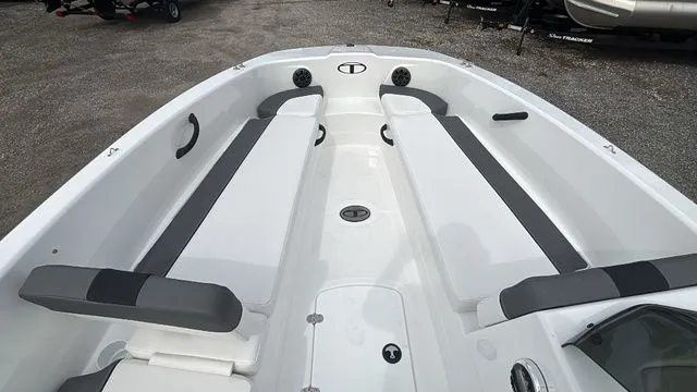 Slide: The Image of Tahoe T18 2026 - 9