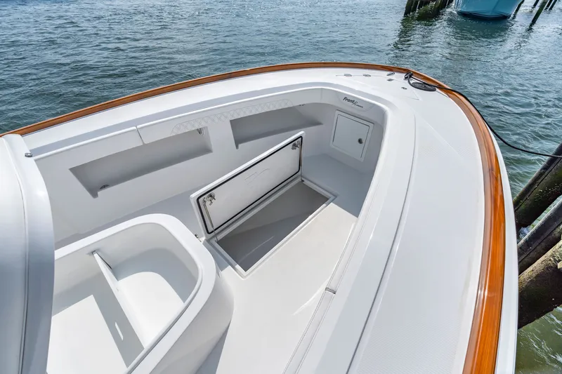 Slide: The Image of Front Runner 39 Center Console 2026 with storage at the water. - 42