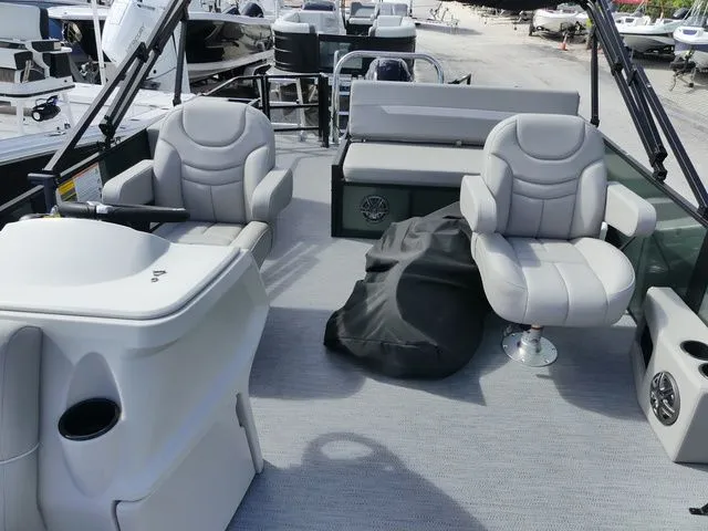 Slide: The Image of Godfrey Xperience 2286 FSX 2026 - 12