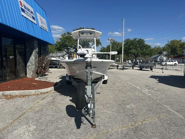 Slide: The Image of Sea Pro 248 DLX BAY 2021 - 2