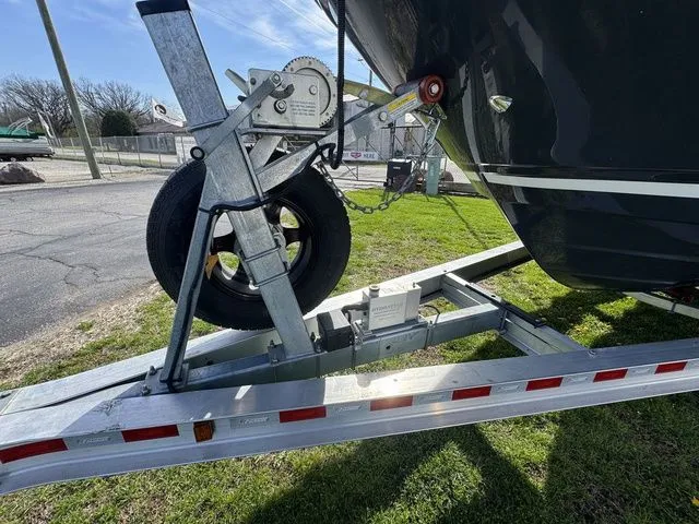 Slide: The Image of Cutwater C-24 Coupe 2020 - 16