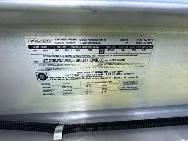 Slide: The Image of Cutwater C-24 Coupe 2020 - 19