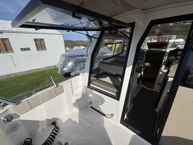 Slide: The Image of Cutwater C-24 Coupe 2020 - 29