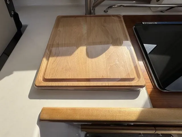 Slide: The Image of Cutwater C-24 Coupe 2020 - 46