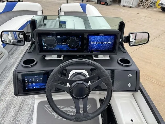 Slide: The Image of Bennington M Swingback 26 MSB 2025 - 13