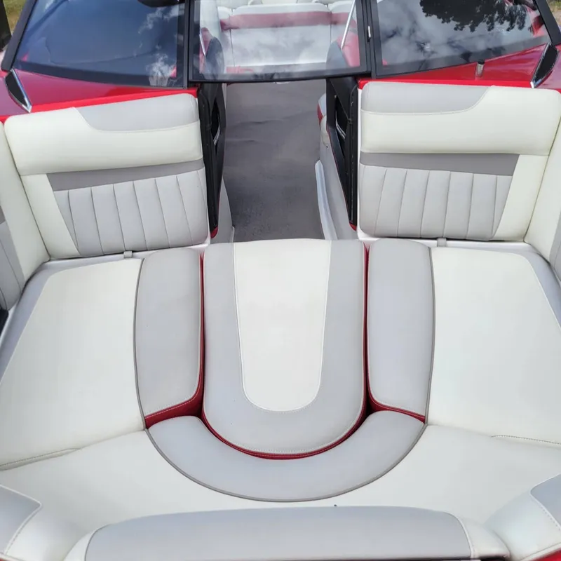 Slide: The Image of Malibu Wakesetter 24 MXZ 2014 - 6
