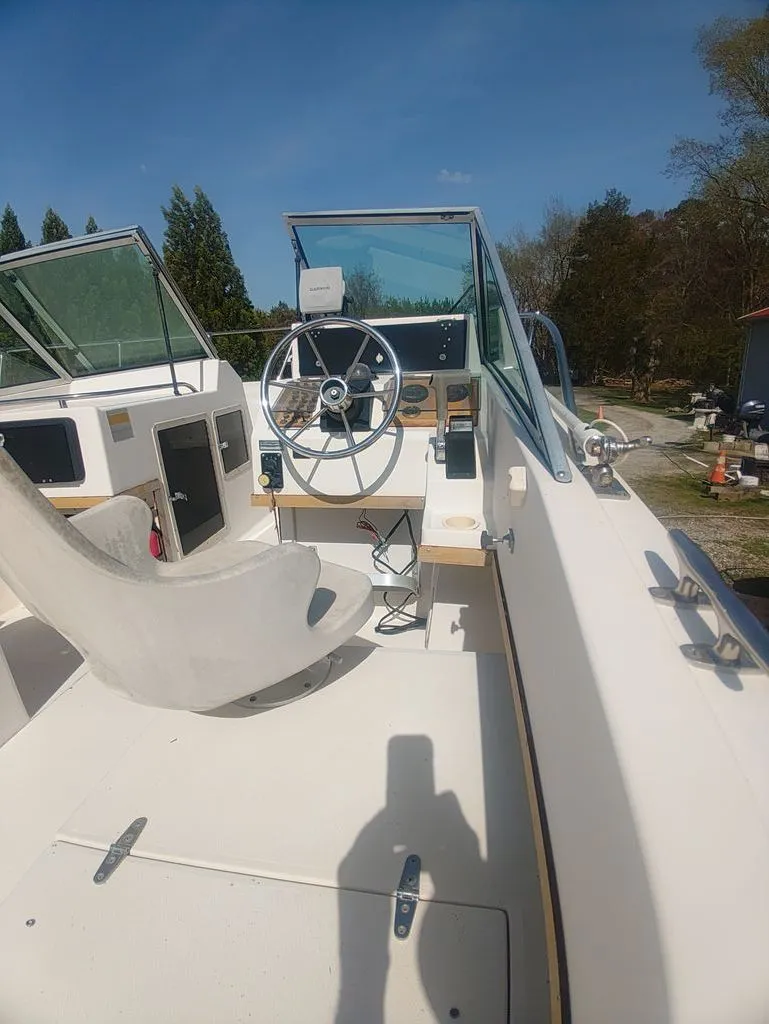 Slide: The Image of Grady-White Seafarer 1991 - 3