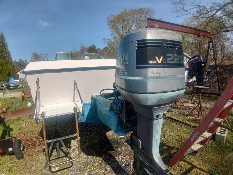 Slide: The Image of Grady-White Seafarer 1991 - 7