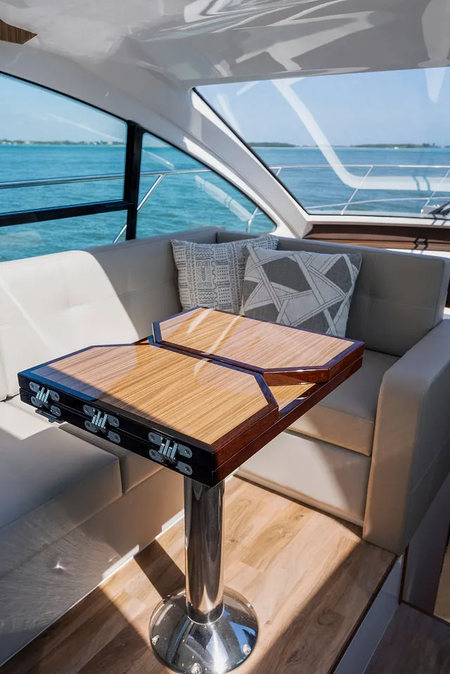 Slide: The Image of Cruisers 50 Cantius 2022 - 5