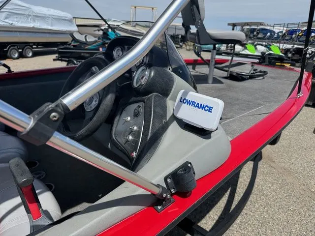 Slide: The Image of Tracker Pro Team 175 TXW 2016 - 22