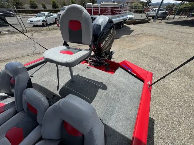 Slide: The Image of Tracker Pro Team 175 TXW 2016 - 36