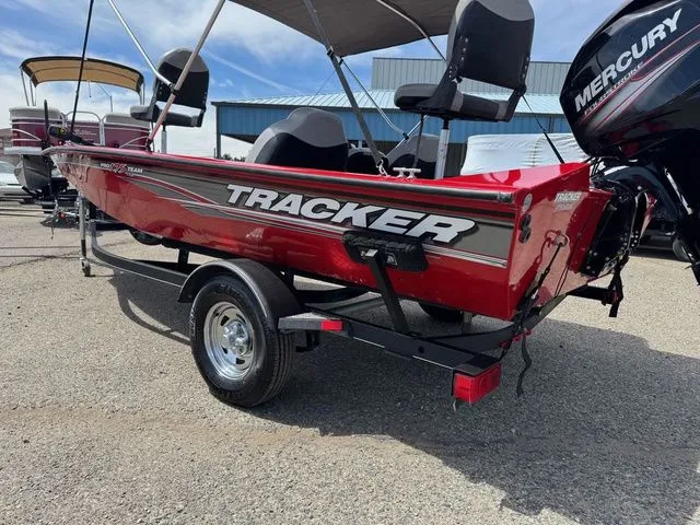 Slide: The Image of Tracker Pro Team 175 TXW 2016 - 43