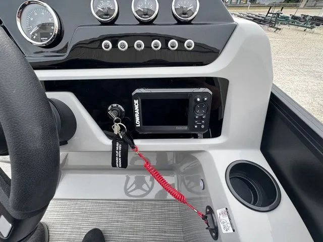 Slide: The Image of Viaggio V20C Tri-Toon 2026 - 9