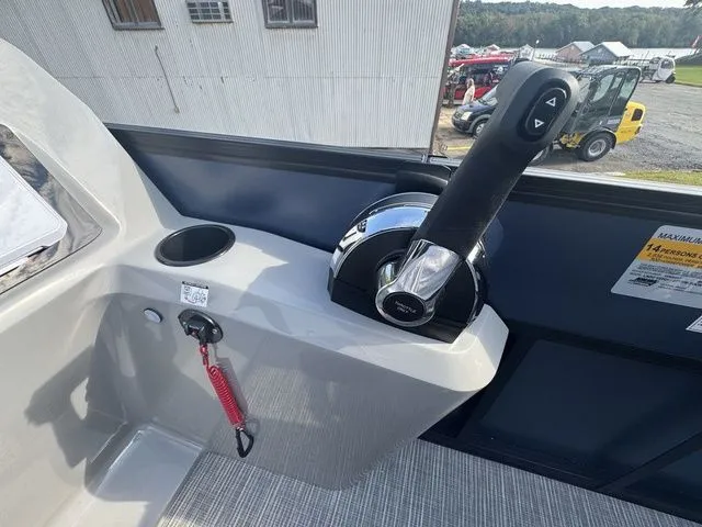 Slide: The Image of Viaggio V22U Tri-Toon 2026 - 20