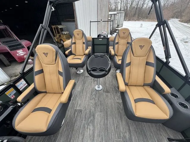 Slide: The Image of Viaggio X24Q Tri-Toon (27" Tubes) 2026 - 2