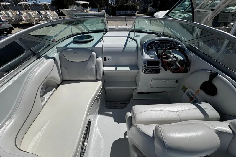 Slide: The Image of 2004 Crownline 250 CR dashboard with Sea-Fire automatic fire extinguisher indicator. - 83