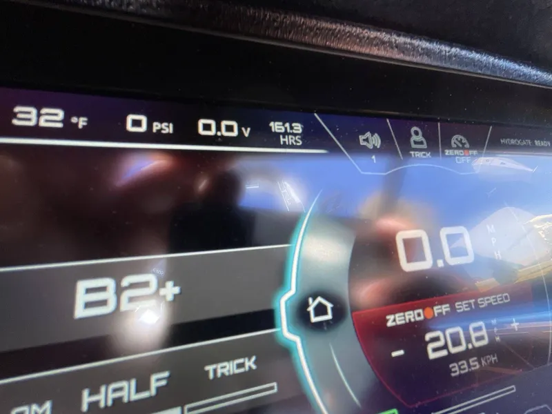 Slide: The Image of Nautique ski 200 2024 - 7