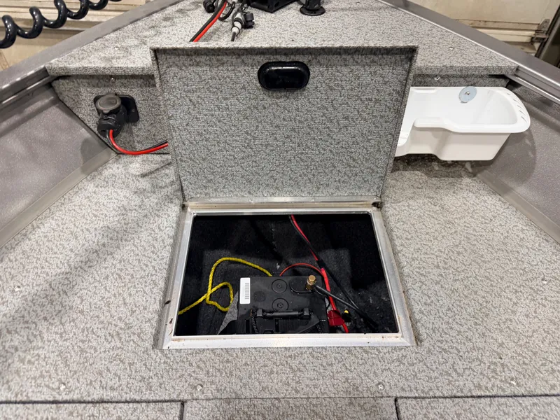 Slide: The Image of Crestliner 1650 Discovery Aluminum Fishing Boat - $13,995 2021 - 15