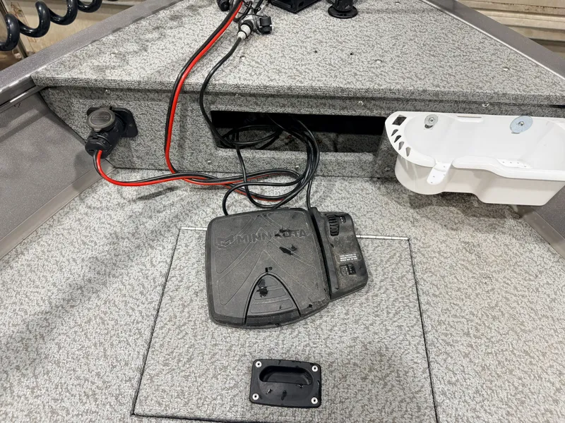 Slide: The Image of Crestliner 1650 Discovery Aluminum Fishing Boat - $13,995 2021 - 17