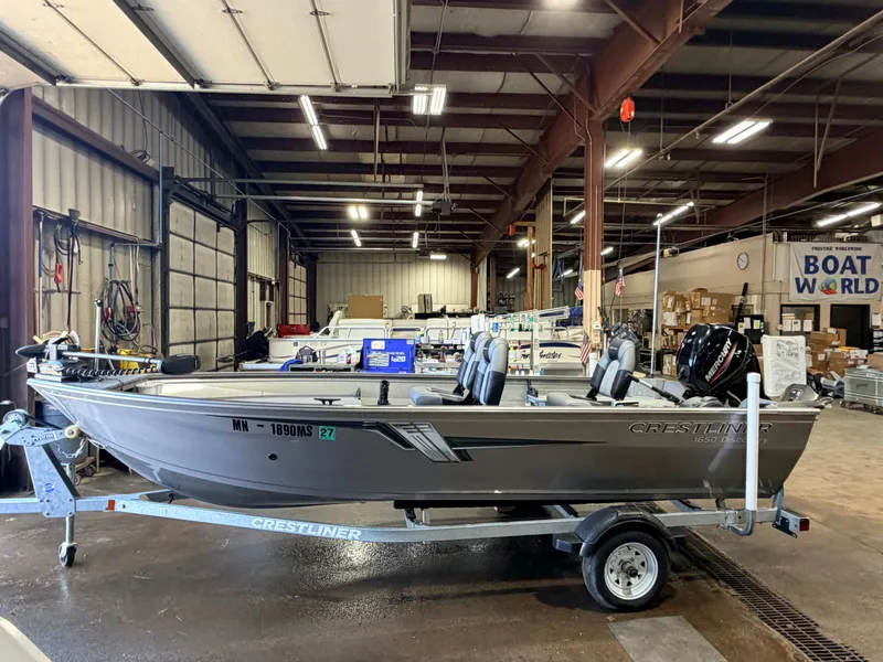 Slide: The Image of Crestliner 1650 Discovery Aluminum Fishing Boat - $13,995 2021 - 21